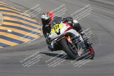 media/Oct-08-2023-CVMA (Sun) [[dbfe88ae3c]]/Race 3 Amateur Supersport Middleweight/